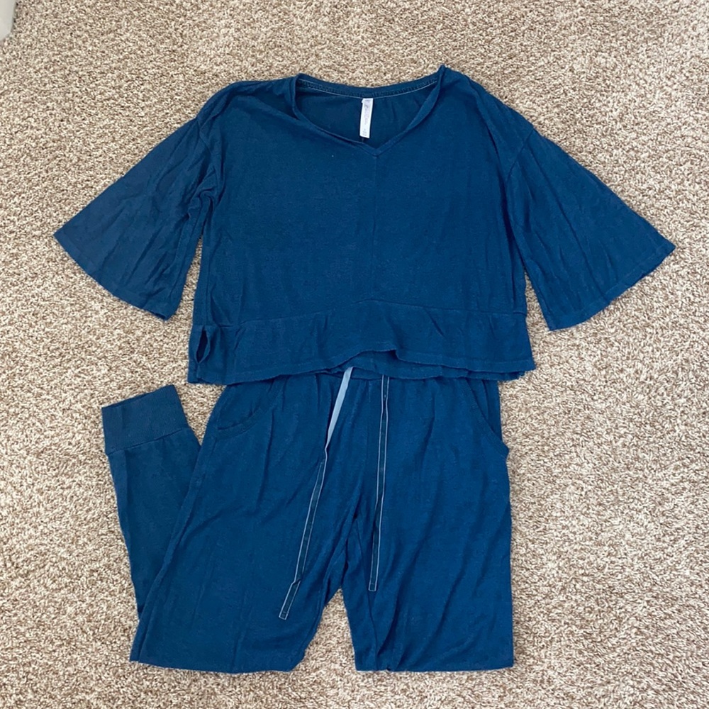 Pajama/lounge set